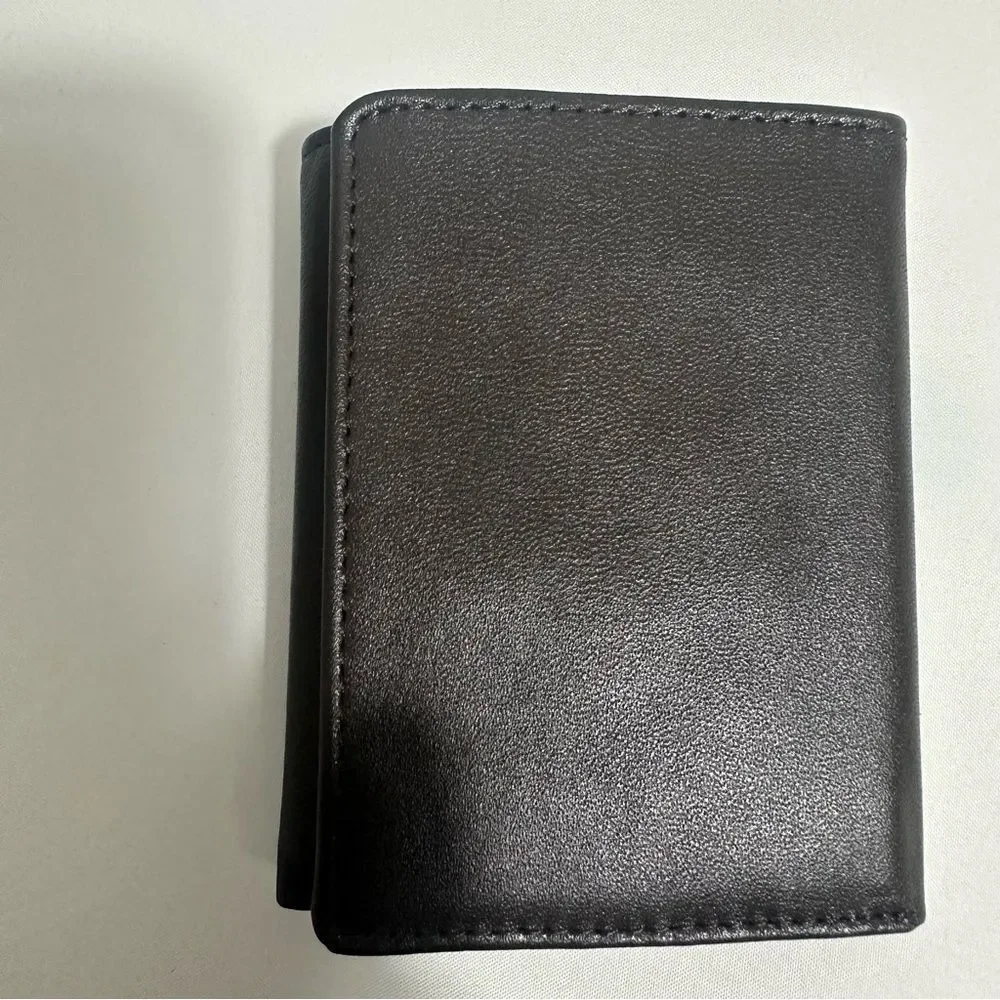 Vintage Perry Ellis Soft Genuine Leather Brown Wallet